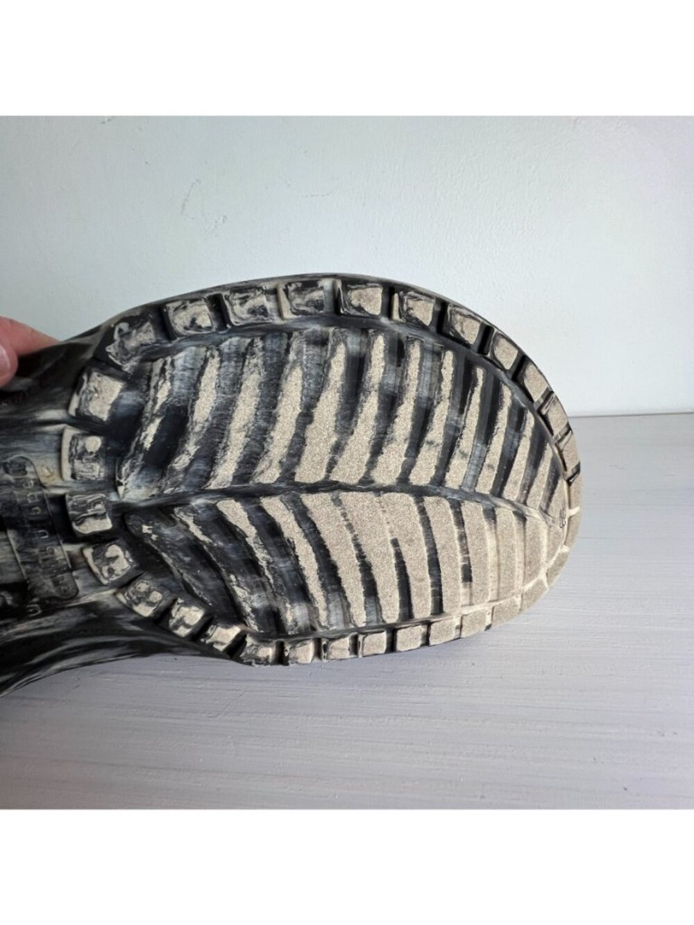 Crocs Classic Marbled Clogs Black White Swirl Slip On Shoes Mens 11 Womens 13 - Picture 9 of 16